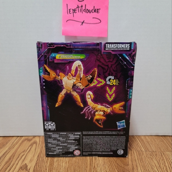 Hasbro Transformers Legacy Deluxe Class Sandstorm Action Figure - F4780 - Picture 2 of 6